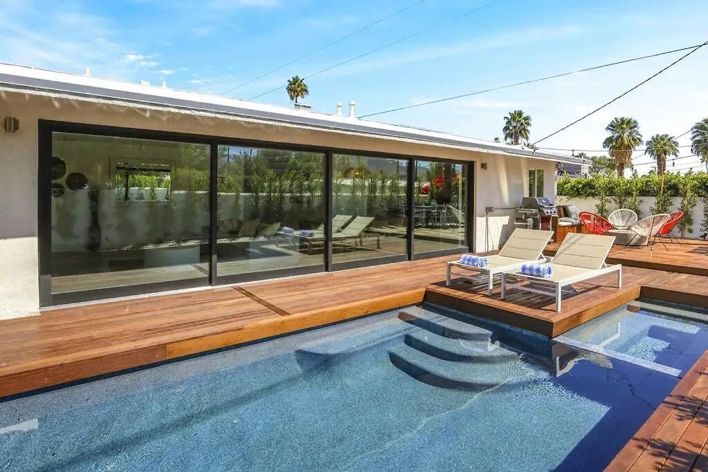 Villa Chez Alain & Michou Palm Springs 0*,  Stati Uniti